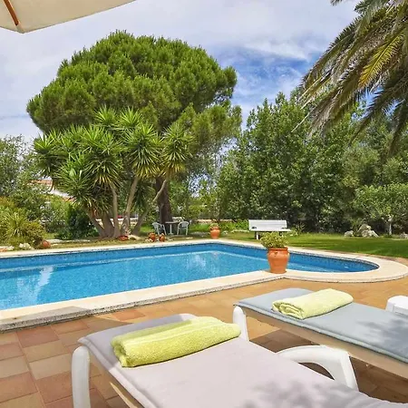Сasa de vacaciones Con Piscina Y Aacc Y Wifi Alaior